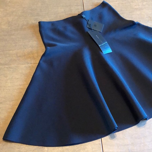 SOLD BCBG BCBGMAXAZRIA Ingrid Black A-Line Skirt - Picture 2 of 8